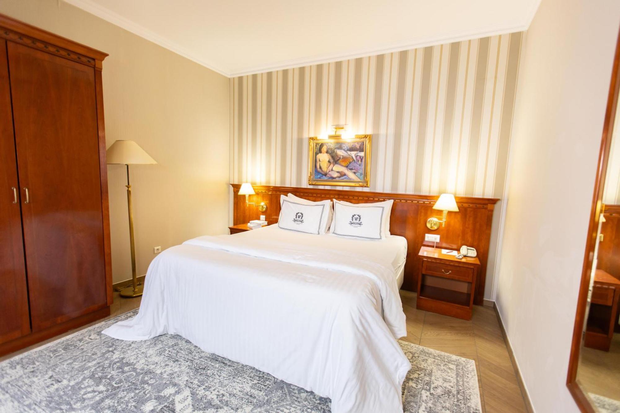 Hotel Waldinger Osijek Ngoại thất bức ảnh